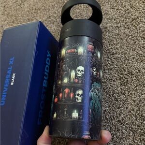 Frost Buddy Black Skull Design Tumbler